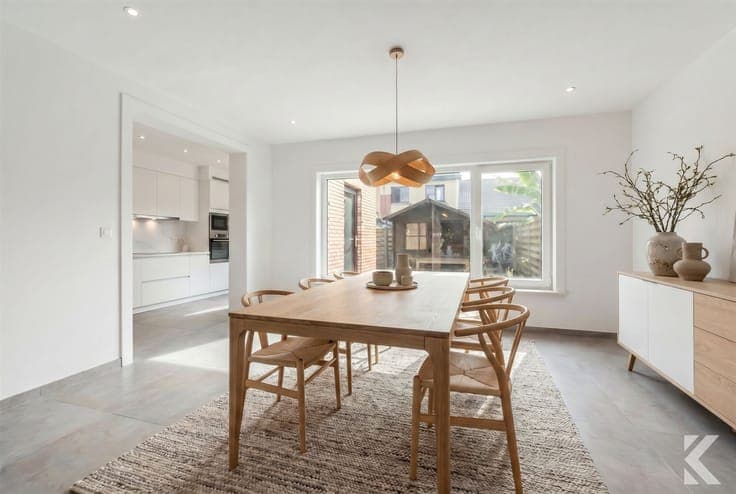 Spacious family home with a renovated interior