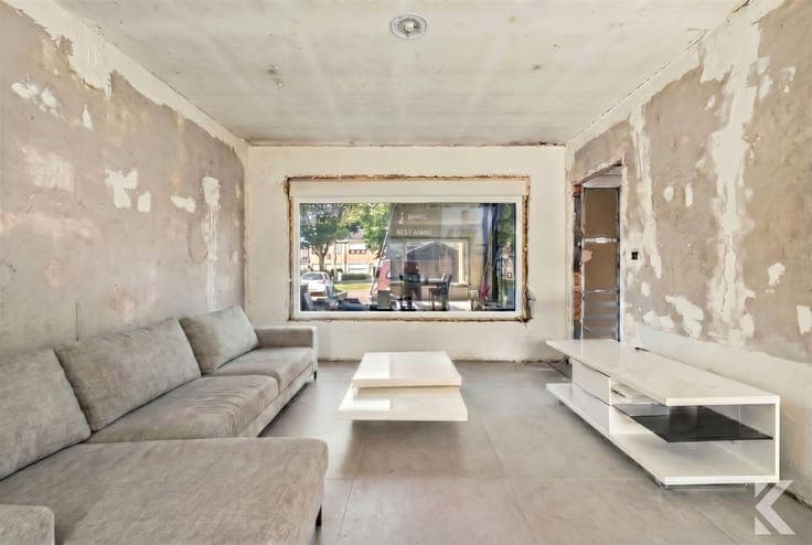 Spacious family home with a renovated interior