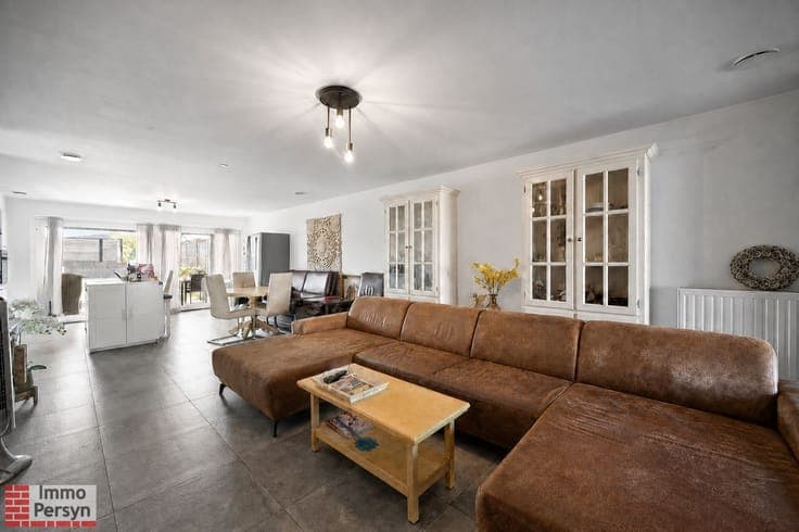 Energiezuinige recente gezinswoning met 3 slaapkamers, g...