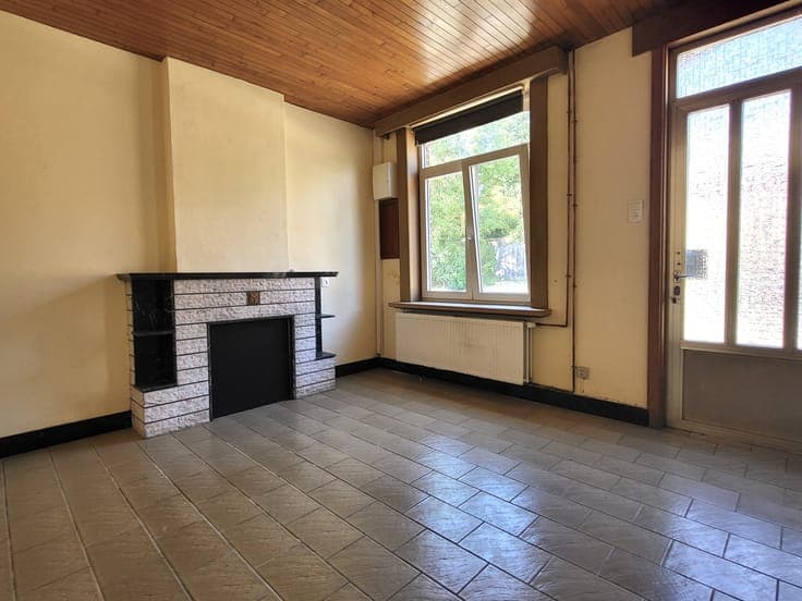 Landelijk gelegen woning met tuin, garage en ruime inrich...