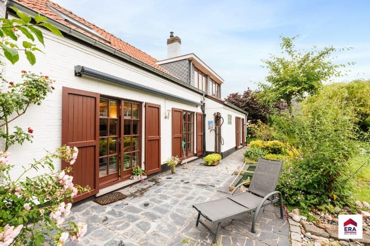 Spacious detached house in Dilbeek