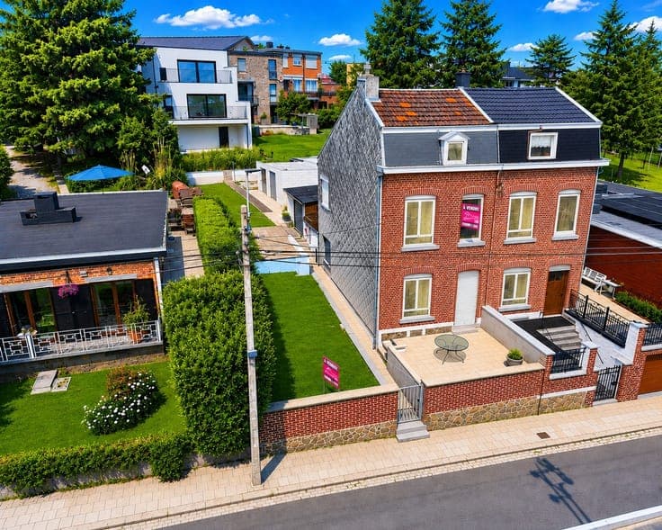 MAISON - 3F - 3CH - TERRASSE - JARDIN - REMISE