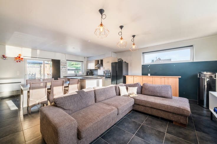 Bright family home with garden for sale in Roeselare