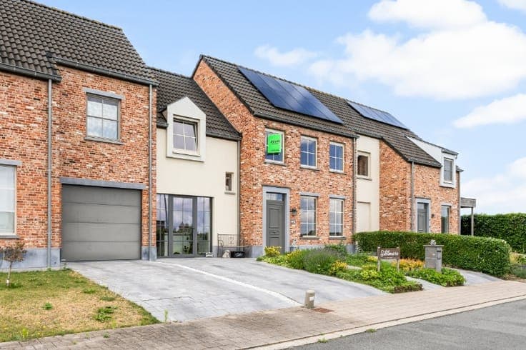 Recente woning te koop, unieke opportuniteit