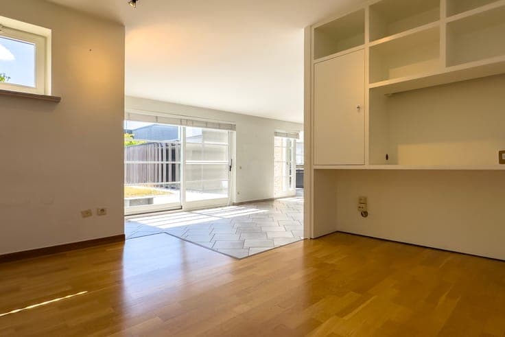 Statige, instapklare, villa te koop op goede ligging nabi...