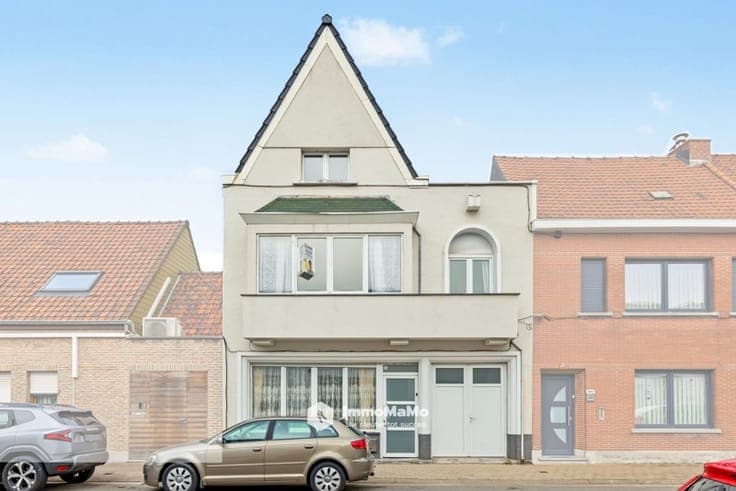 WONING MET 4 SLAAPKAMERS TE KOOP IN ZELZATE