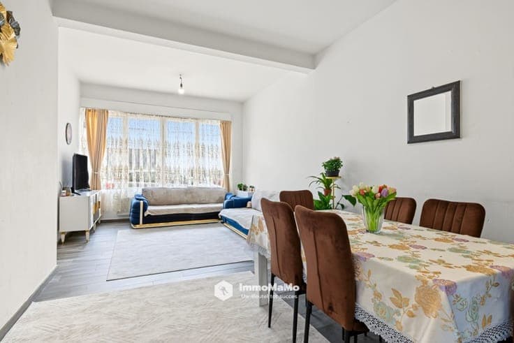 WONING MET 4 SLAAPKAMERS TE KOOP IN ZELZATE