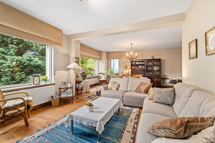 Detached home with large garden in Merchtem