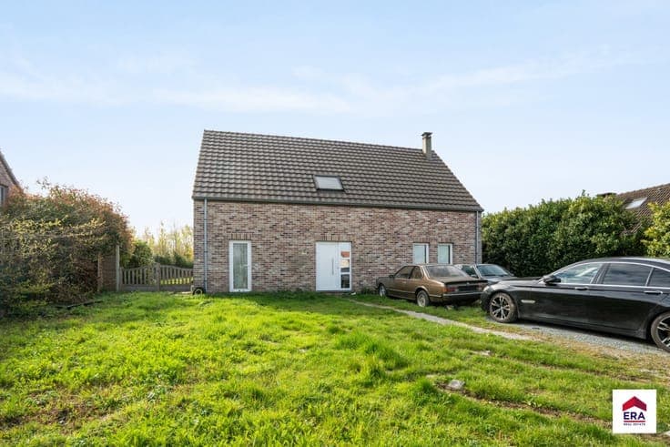 House in Enghien