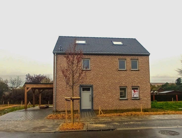 Maison prête à vivre LOT n° 13