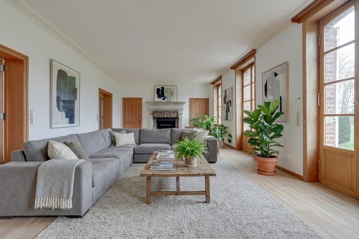 Gorgeous residence set in 2 hectares completely out of sight