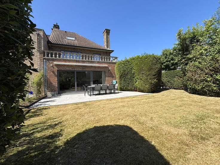 Ready-to-move-in house with 4 bedrooms in dead-end street