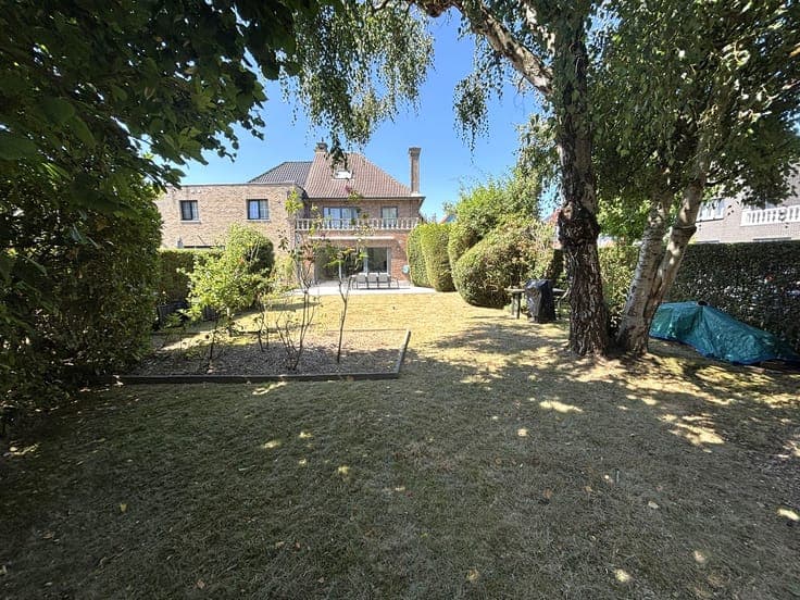 Ready-to-move-in house with 4 bedrooms in dead-end street