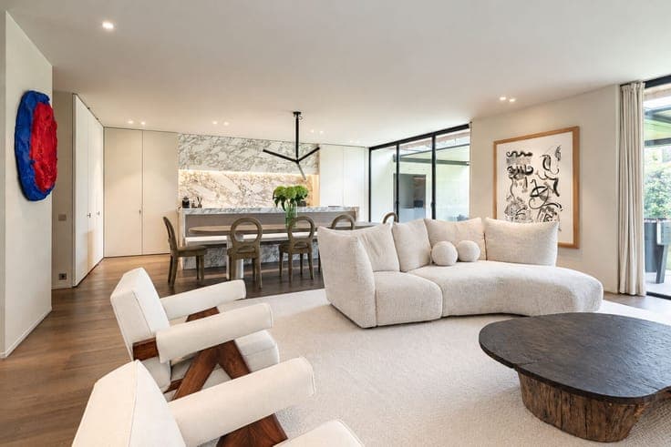 Exclusive architectural villa with swimming pool in the pres