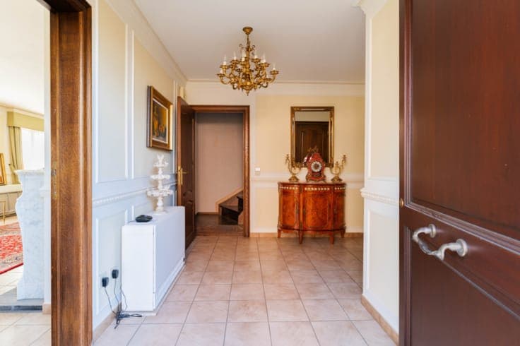Ruime, goed onderhouden woning met grote tuin