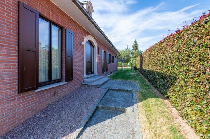 Ruime, goed onderhouden woning met grote tuin