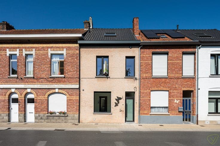 Prachitg gerenoveerde woning op gunstige en rustige liggi...
