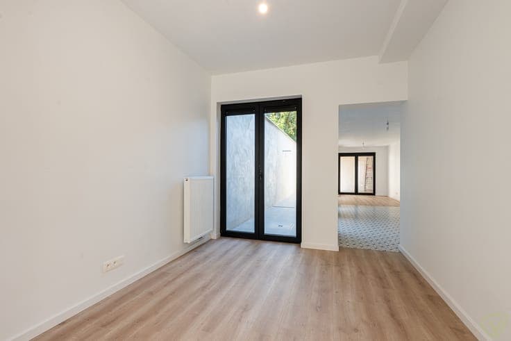 Prachitg gerenoveerde woning op gunstige en rustige liggi...