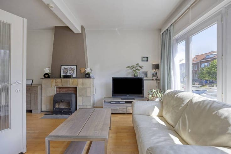 House for sale in Strombeek-Bever with garden and garage
