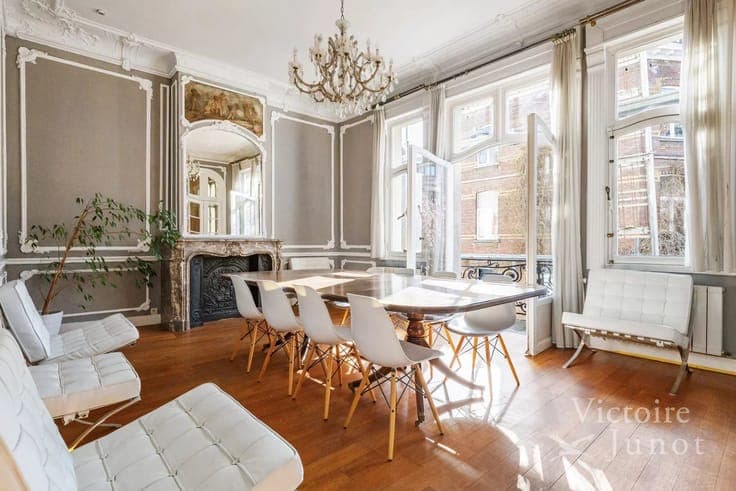 Very beautiful townhouse with garage