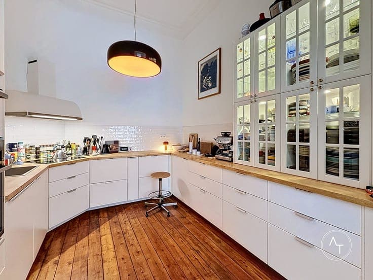 Voltaire / 3-bed house +/- 178m² in perfect condition