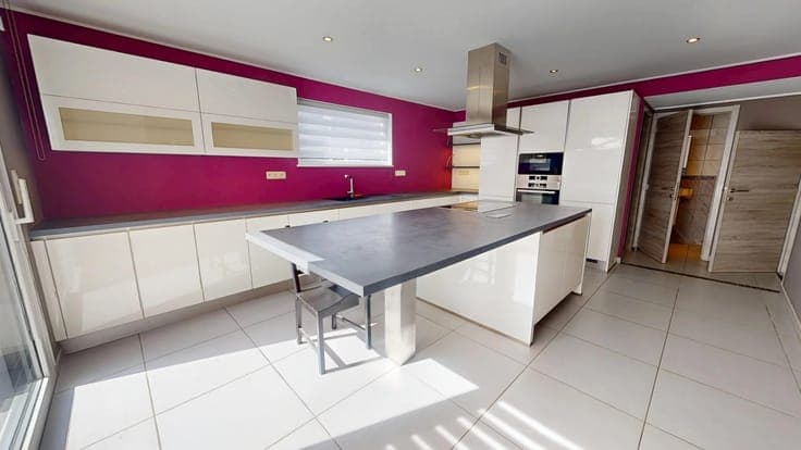 Sale - House Athus - 389,000 €