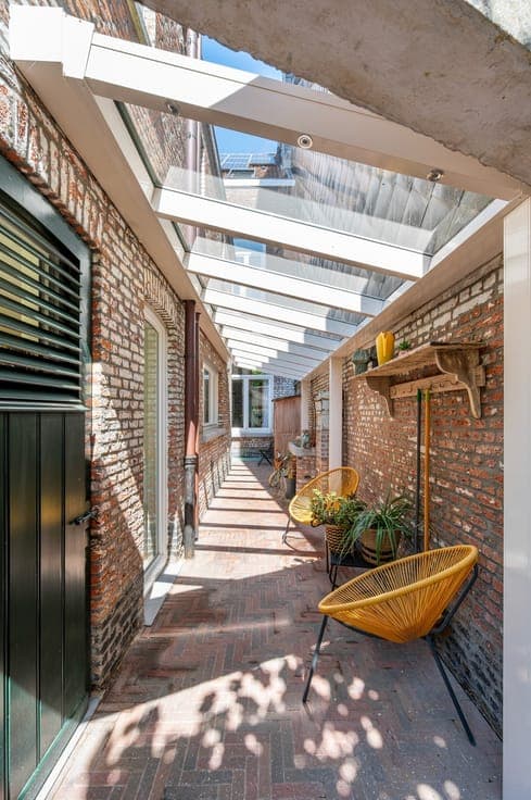Karaktervolle, gemoderniseerde burgerwoning met stadstuin