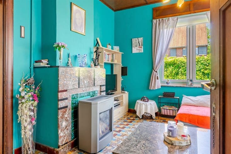 Charming home with the potential for 4 bedrooms