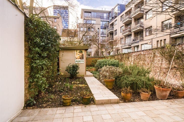 Exclusive investment property comprising 3 officially recogn