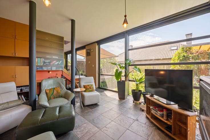 Move-in ready architect-designed house with 4 bedrooms, EPC