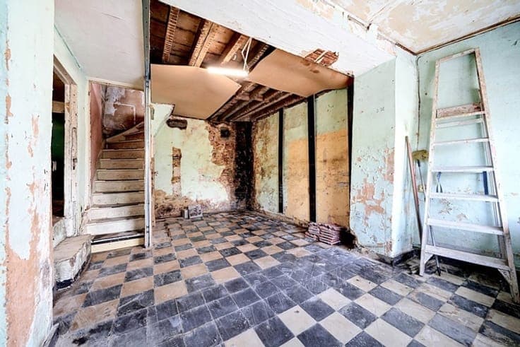 House to renovate in Cheratte.