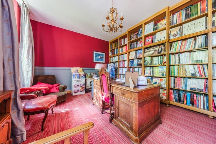 A characterful home enhanced by the passage of time