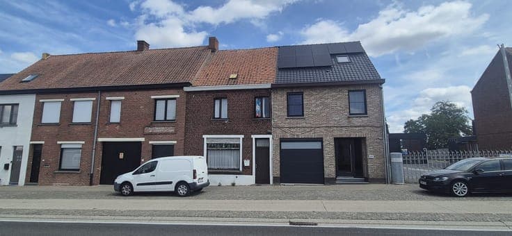 Terraced House