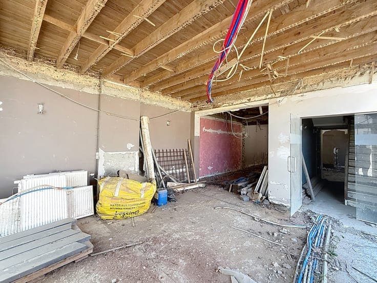 Geraardsbergen - House to renovate with garden & garage