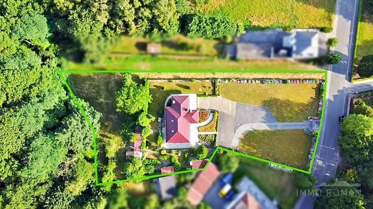 Villa met potentieel gelegen op de flank van de Kluisberg!