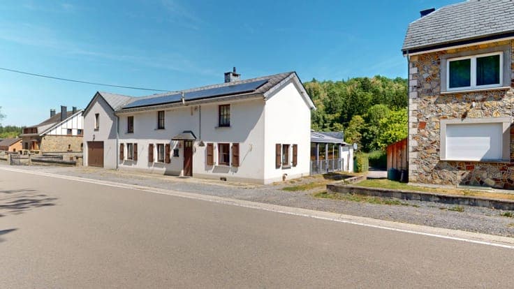 Spacious detached home with great potential