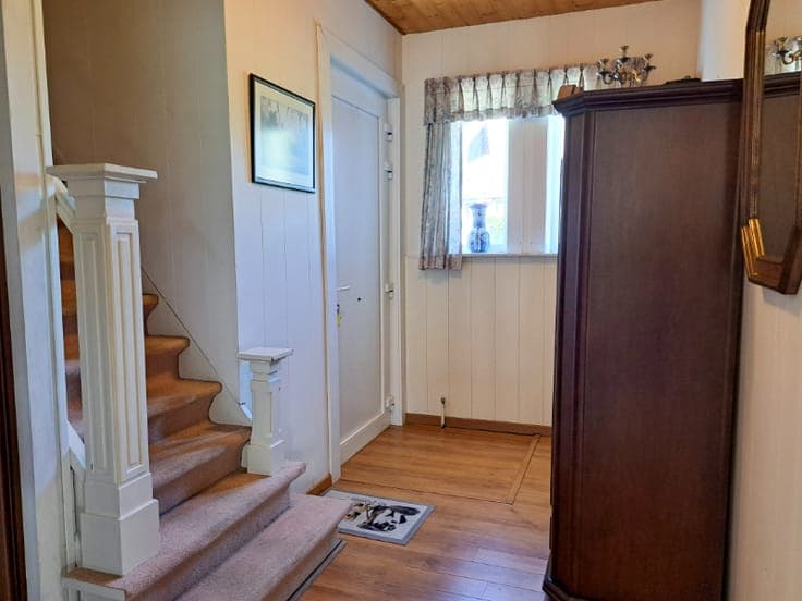 Rustig gelegen open bebouwing met 3 slaapkamers en veel p...