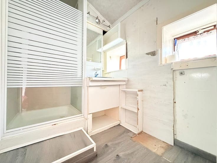 Lichtrijke woning met 2 slaapkamers en zonnige tuin