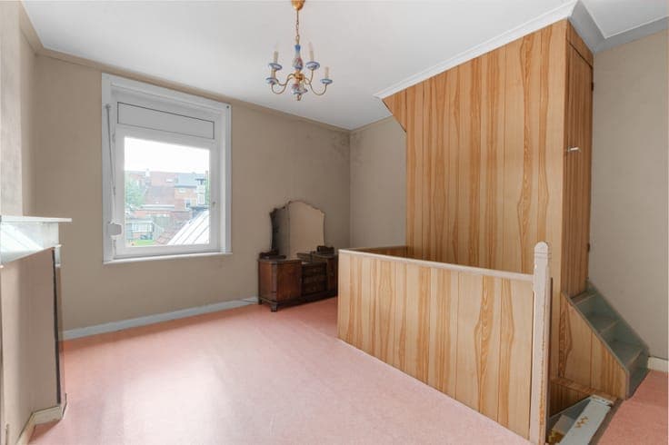 Charming home with sunny garden in a prime location in Ronse