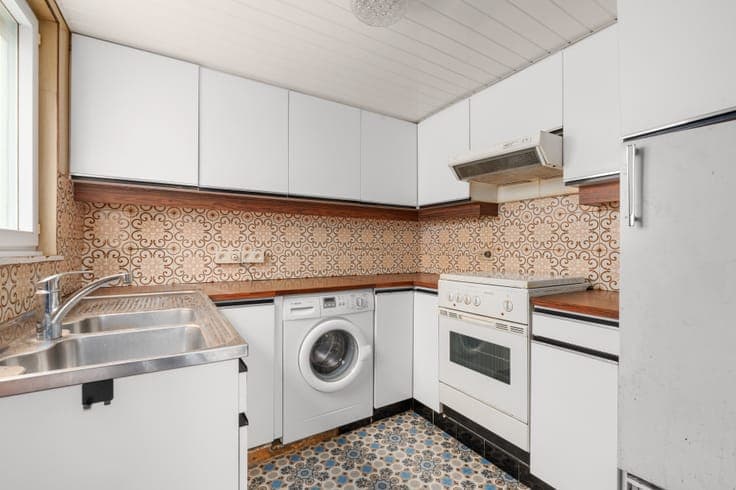Charming home with sunny garden in a prime location in Ronse