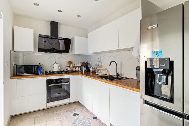Move-in ready family home with cosy city garden