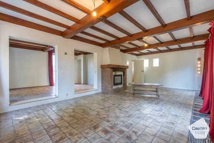 Te renoveren villa met 3 slaapkamers, 2 badkamers, sauna ...