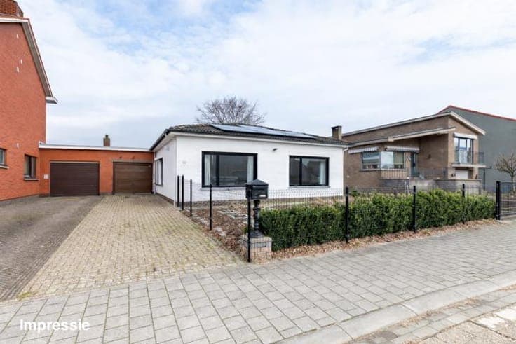 House in Ravels