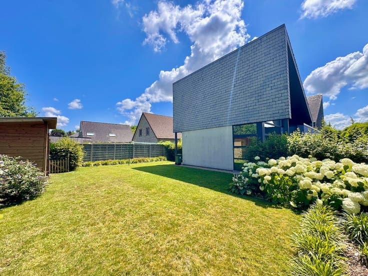 House in Sint-Laureins