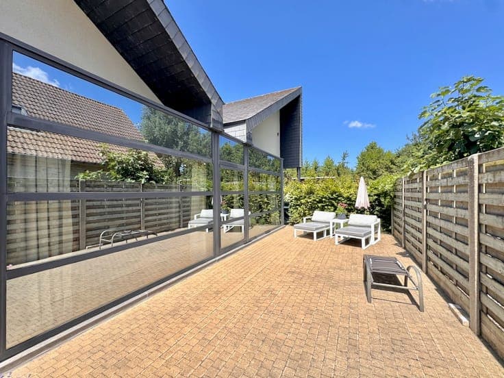 House in Sint-Laureins