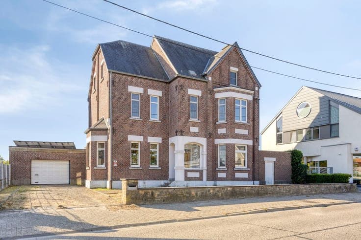 Villa for sale in Drieslinter with garden