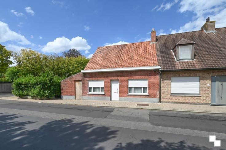 Compleet te renoveren woning / af te breken woning op ran...