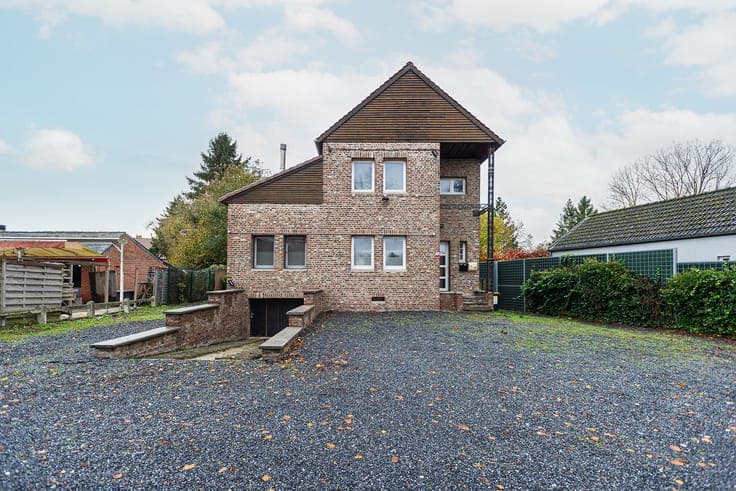 House in Spiennes