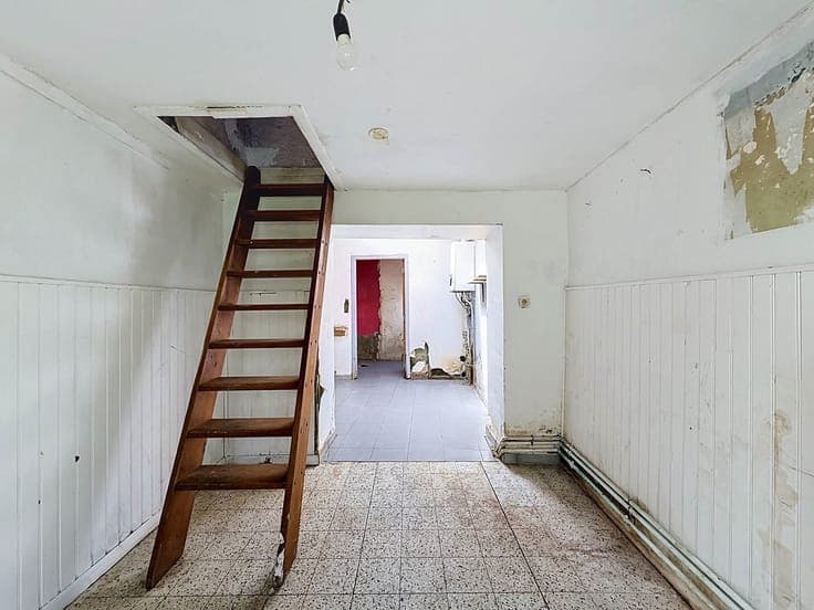 Maison villageoise à rénover entièrement