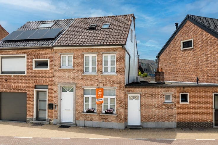 Instapklare parel met zuidtuin, 2 badkamers en verrassend...